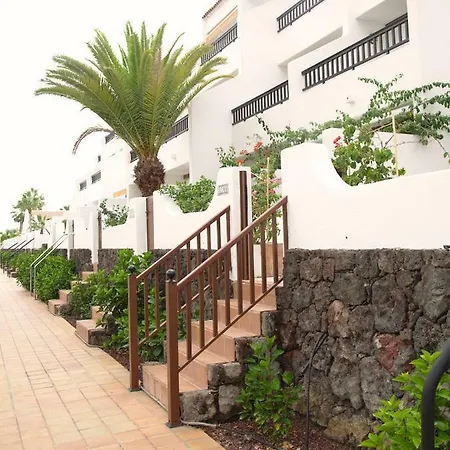 2 Min Walk To - Private Solarium 別荘 アデヘ