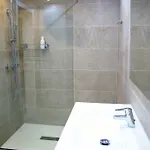 Casa de Férias 2 Min Walk To - Private Solarium *